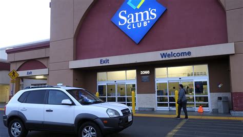 Sam’s Club Plus members earn 2% Sam’s Cash on qualifying pre-tax purchases with a maximum reward of $500 per 12-month membership period. The 2% Sam’s Cash is …